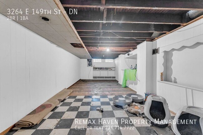 Building Photo - 3264 E 149th St