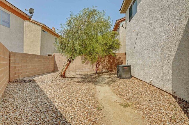 Building Photo - BEAUTIFUL 2 Story, 3 Bedroom Home in GATED...