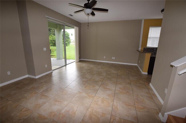 Building Photo - 1051 N Breeze Ct