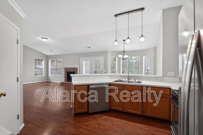 Building Photo - 11025 Scrimshaw Ln