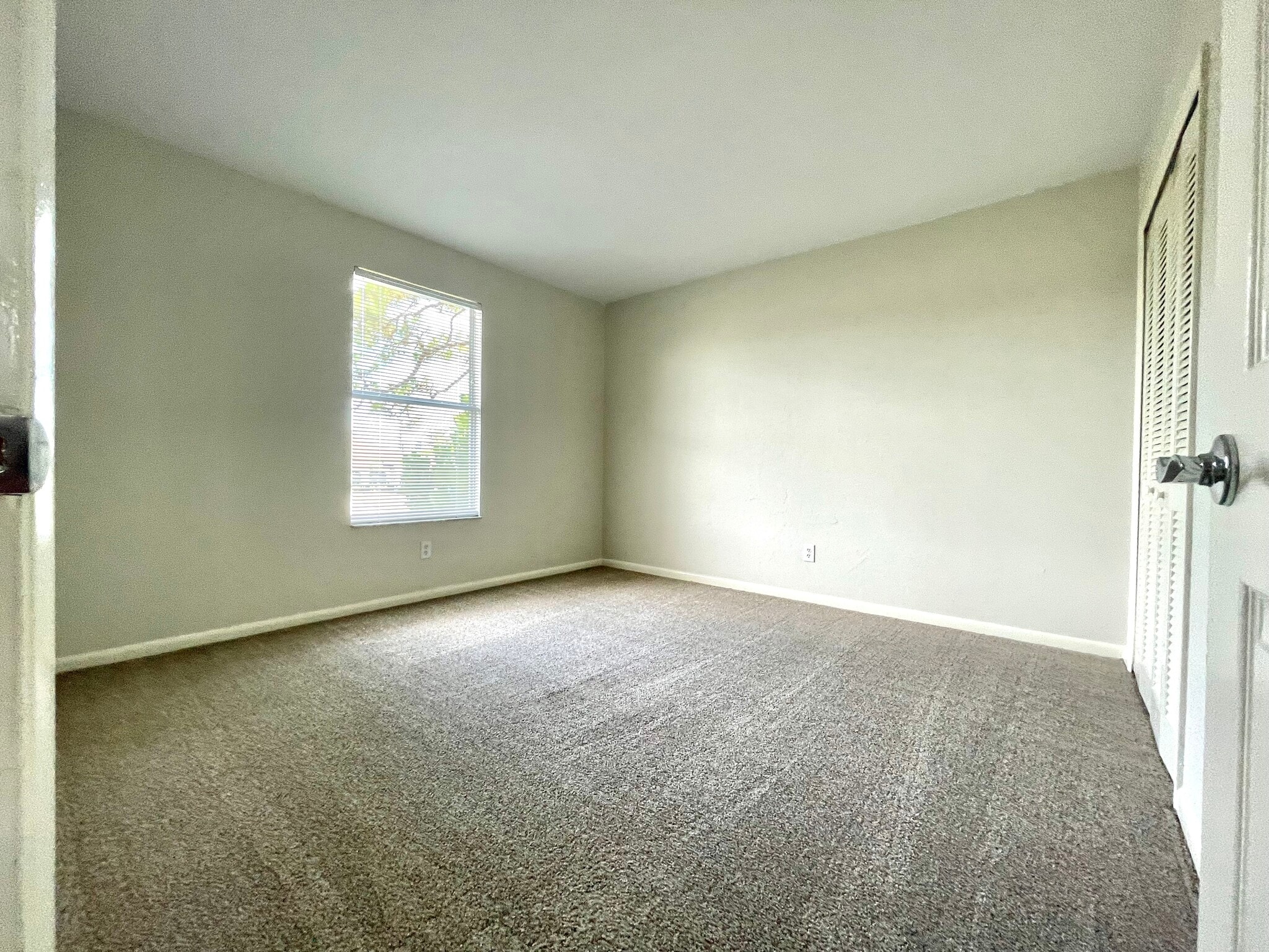 Building Photo - 13413 Pine Needle Ln