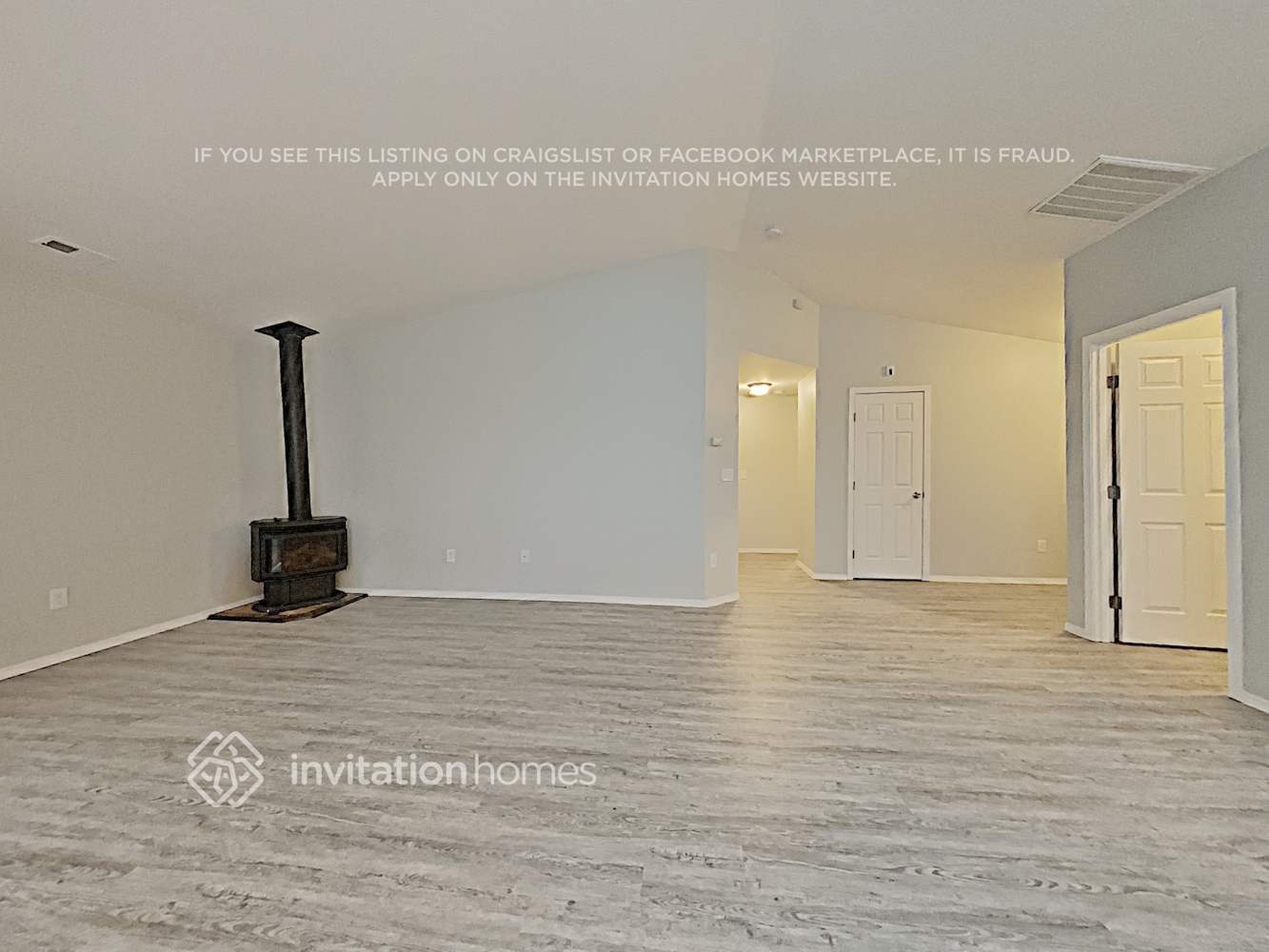 Building Photo - 19213 46th Dr NE