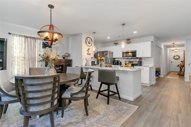 Building Photo - 845 Sugartree Dr