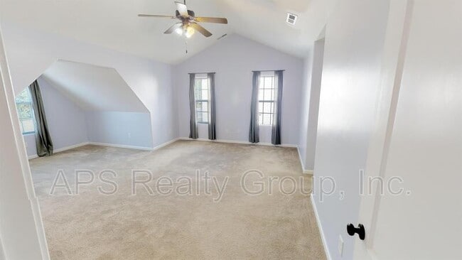 Building Photo - 2771 Timber Cove Ln