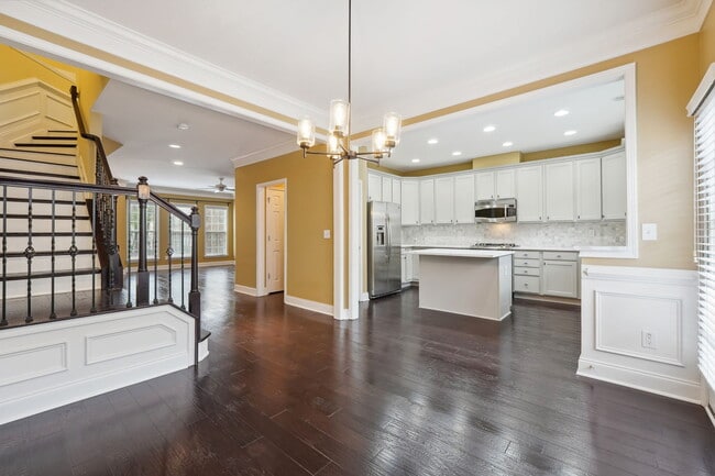Building Photo - 4913 Greylock Walk SE