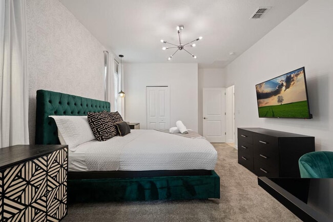 Building Photo - 4201 Paragraph Dr