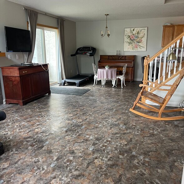 Building Photo - 5420 Fawn Meadow Curv SE