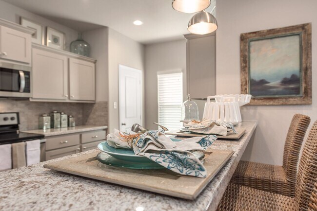 Building Photo - Available for August 2026 Pre-Lease! Gorge...