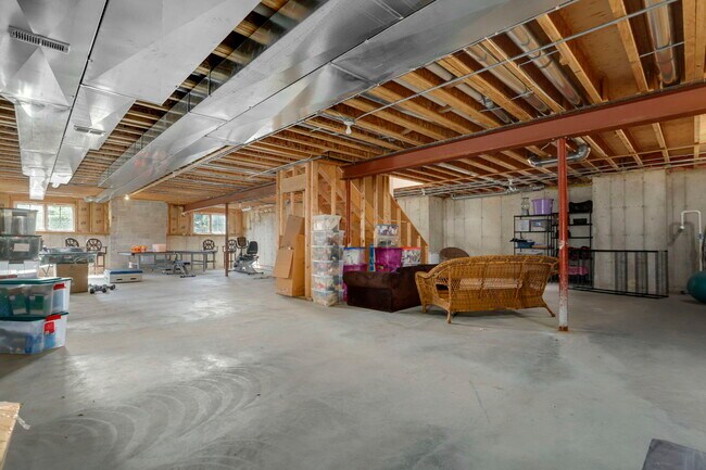 Building Photo - 126 Governors Ct
