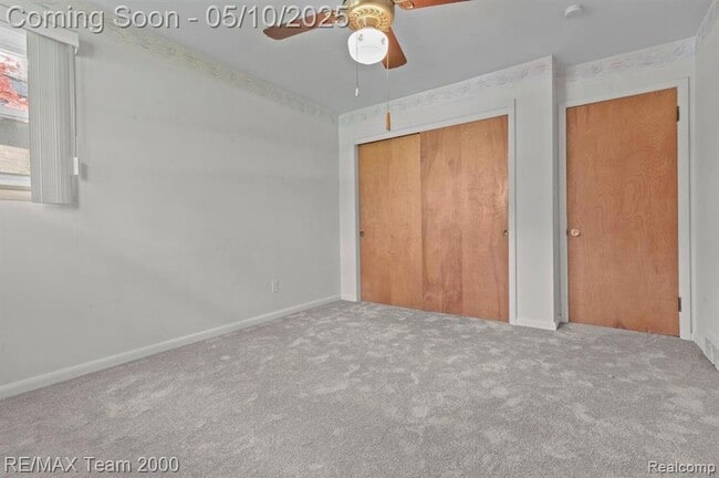 Building Photo - 25152 Fairway Dr
