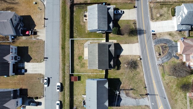 Building Photo - 5205 Pughsville Rd