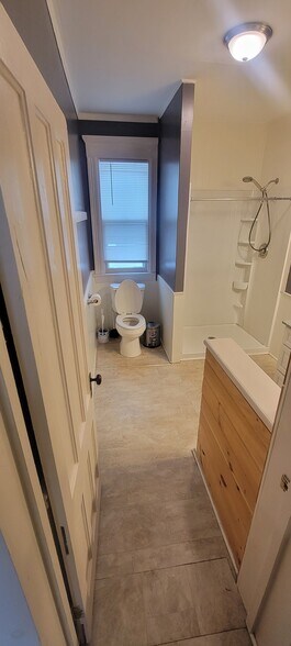 Building Photo - 23 Lexington Ave