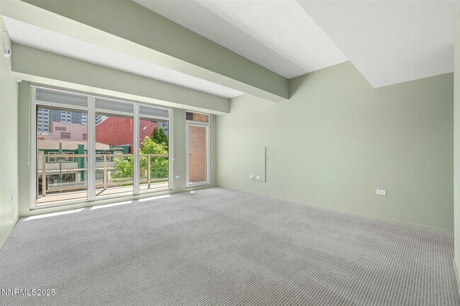 Building Photo - 255 N Sierra St