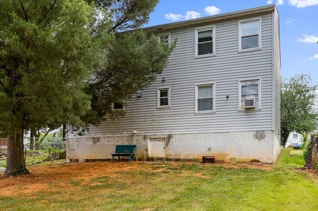 Building Photo - 106 N Mont Valla Ave