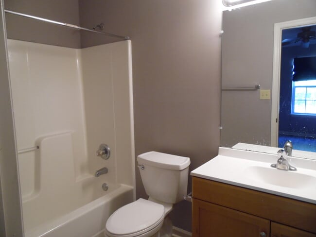 Building Photo - 3953 Rapid Run Dr