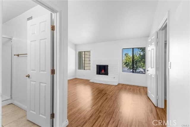 Building Photo - 5 Locust