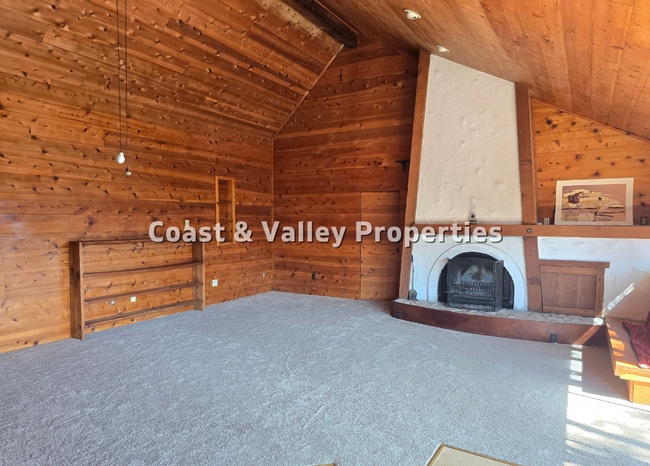 Building Photo - Carmel Valley Home for RENT!!!
