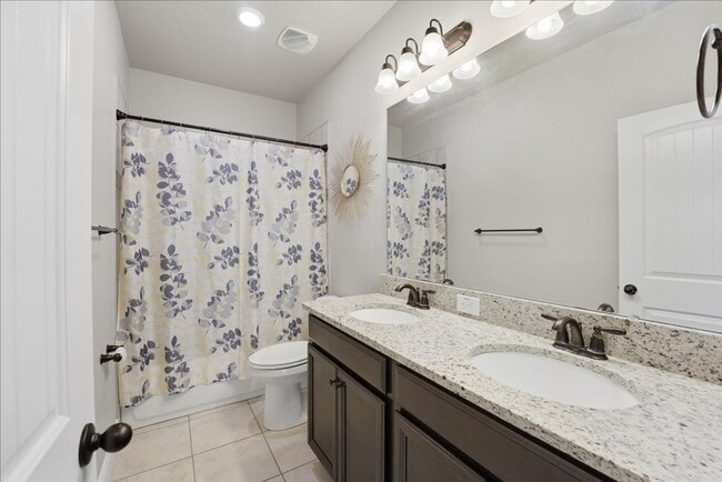 Building Photo - 2808 Gipper Cir