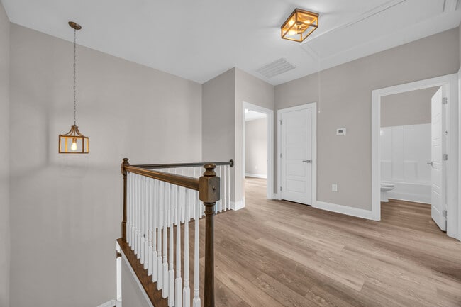 Building Photo - 900 62nd Ave N