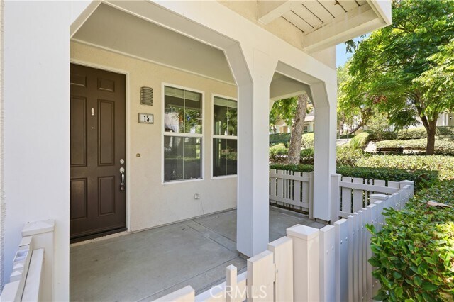 Building Photo - 15 Platinum Cir