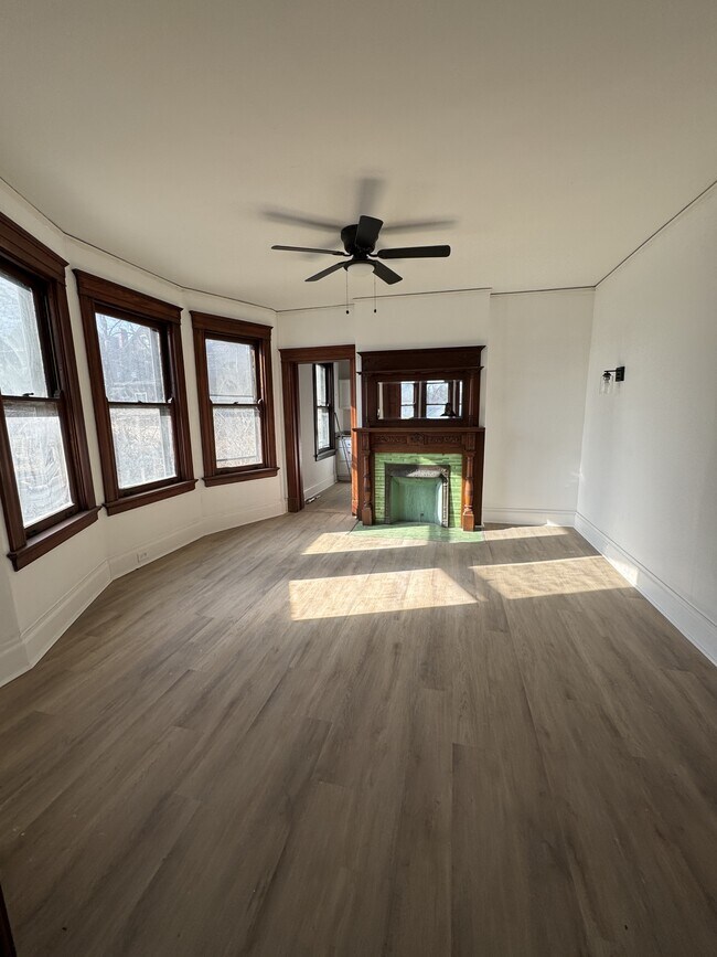 Building Photo - 2241 Burnet Ave