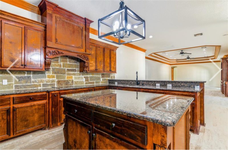 Building Photo - 12446 Willis Waukegan Rd