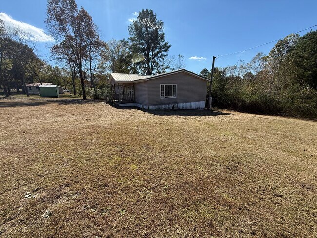 Building Photo - 1033 Union Hill Church Rd