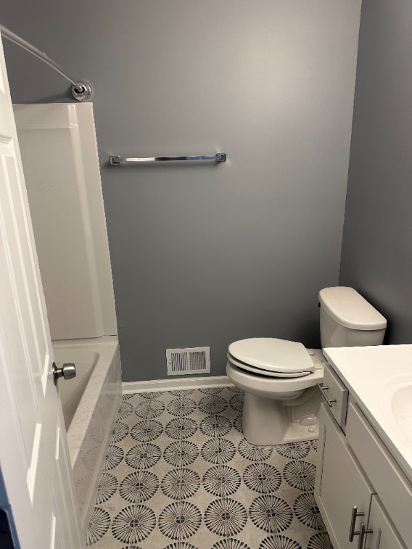 Building Photo - 1509 W Ridgeland Ave