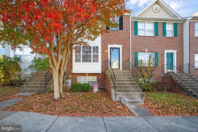 Primary Photo - 4414 Lavender Ln