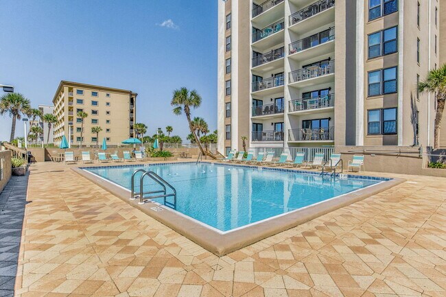 Building Photo - 770 Sundial Ct