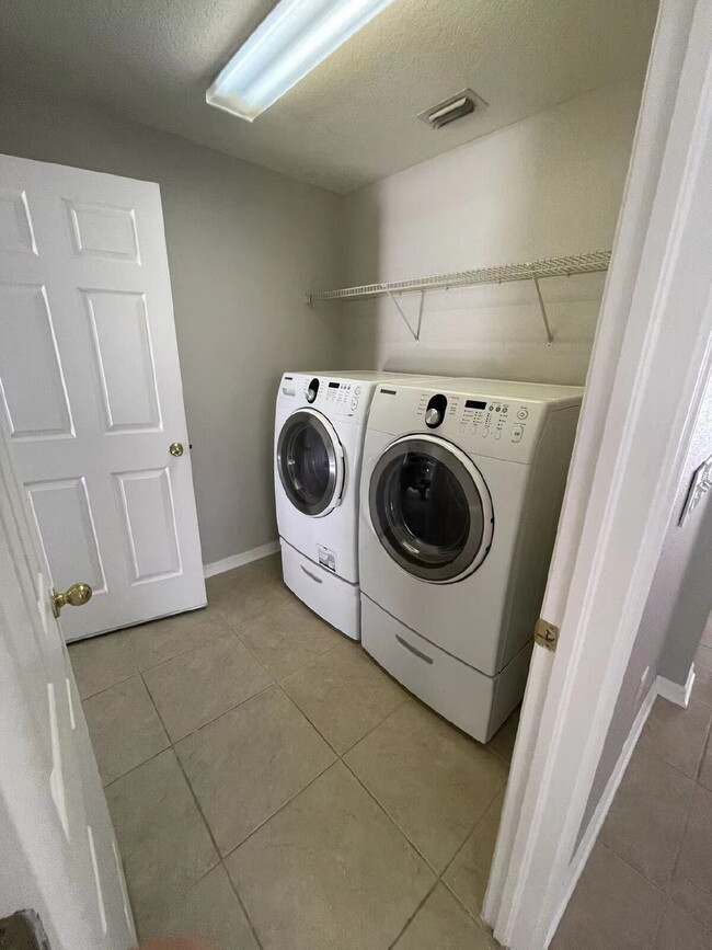 Building Photo - 5951 Desert Peace Ave