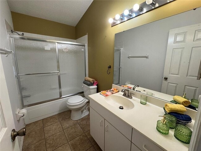 Building Photo - 4750 Hamlets Grv Dr