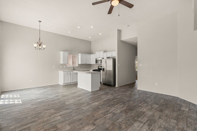 Building Photo - 8416 Magenta Rd NW