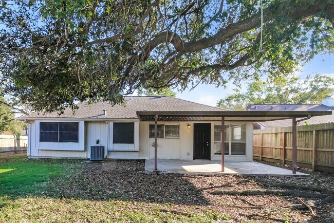 Building Photo - 3010 Twinleaf Dr