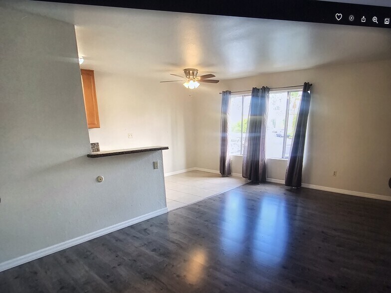 Building Photo - 1641 Pentecost Way