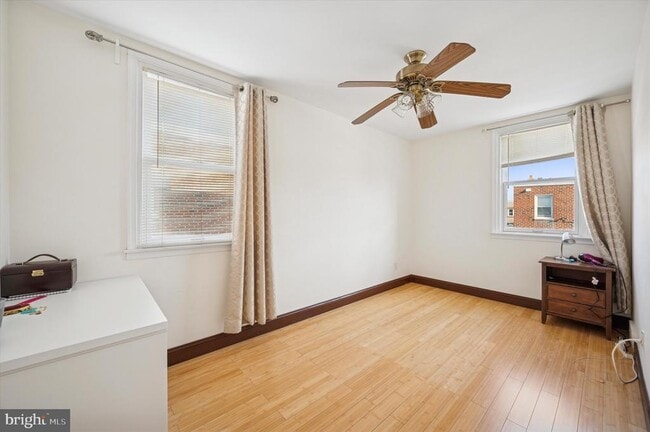 Building Photo - 1813 Bergen St