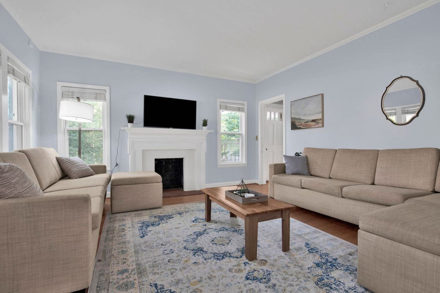 Building Photo - 1713 Fort Bragg Rd