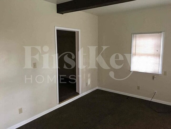 Building Photo - 5101 Haleville Rd