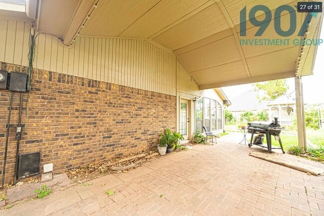 Building Photo - 4405 Manchester Ct