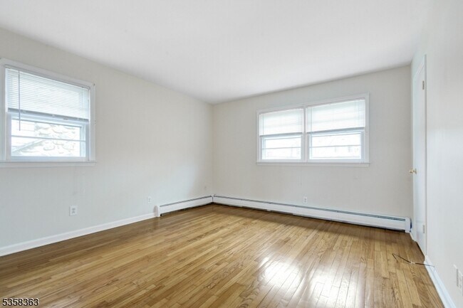 Building Photo - 26 Rawley Pl