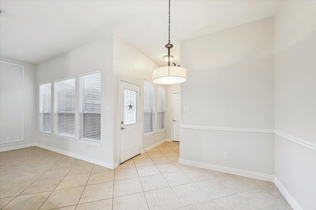 Building Photo - 9206 Sunlight Oak Ln