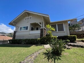 Building Photo - 1691 Kamamalu Ave