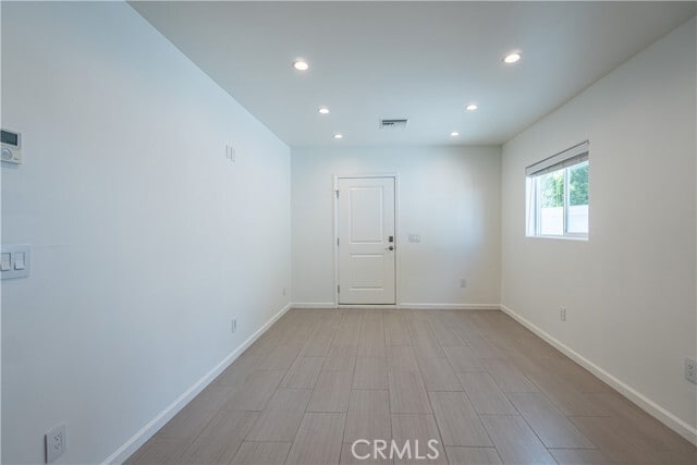 Building Photo - 10932 Oro Vista Ave