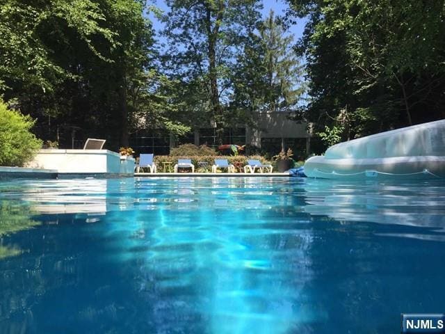 Building Photo - 954 Pines Terrace