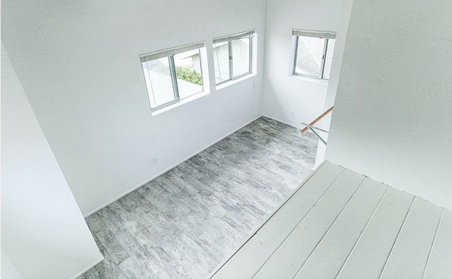 Building Photo - 2-Bedroom/1 Bathroom - Isla Vista