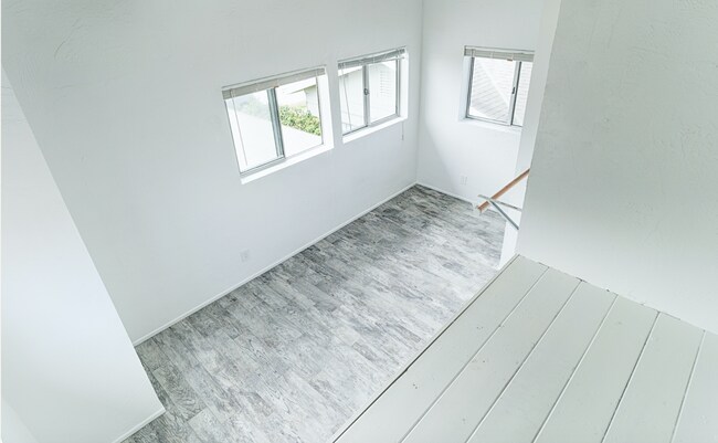 Building Photo - 2BD/1BA - Isla Vista