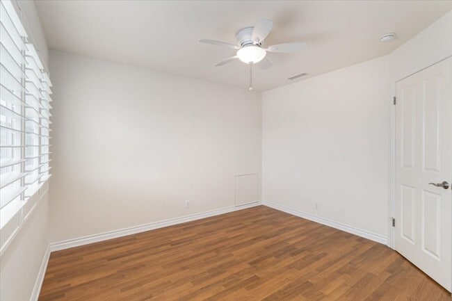 Building Photo - Beautiful Marble Estates Home