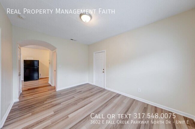 Building Photo - 3602 E Fall Creek Pkwy N Dr