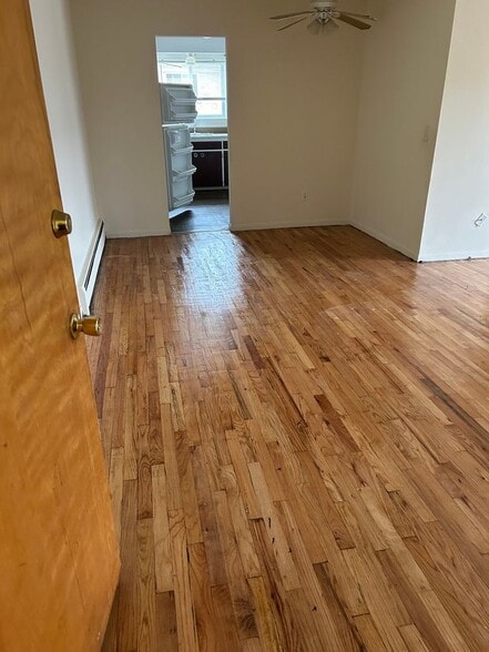 Building Photo - 29206 Longview Ave