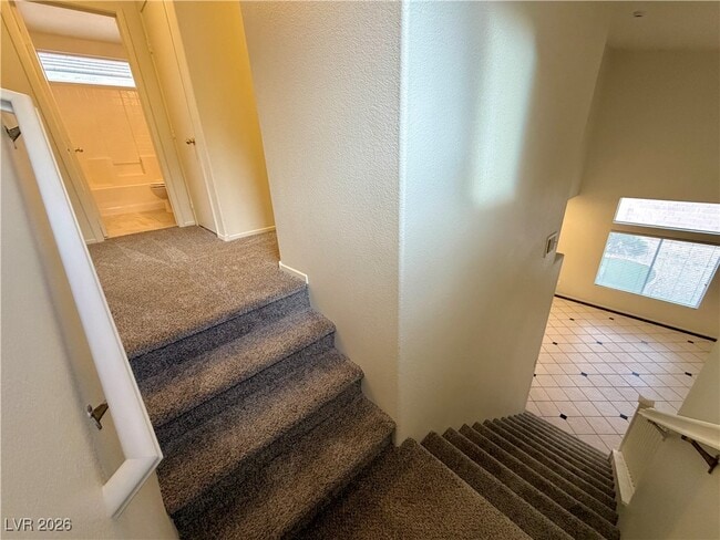 Building Photo - 8824 Rambling Rock Ct